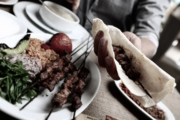 Turkin Arabian Perinteinen Ramadan Kebab — kuvapankkivalokuva