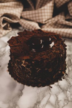 Masada lezzetli bir pasta var.