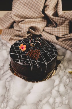 Masada lezzetli bir pasta var.