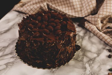 Masada lezzetli bir pasta var.