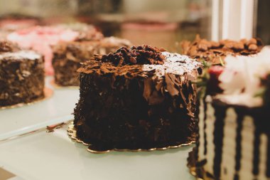 Masada lezzetli bir pasta var.