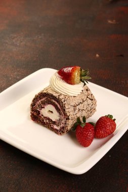 Masada lezzetli bir pasta var.