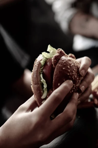 Hamburger Maison Aux Légumes Frais — Photo