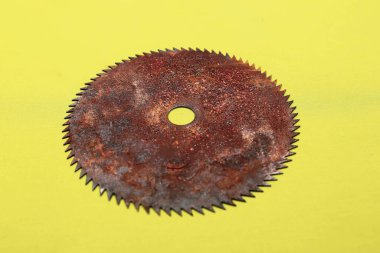 Dairesel testere bıçakları. Marangozluk aletleri.