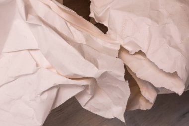 Beyaz buruşmuş kağıt arkaplan grunge doku arkaplanı