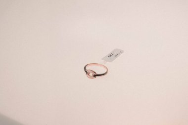 Elmas Mücevherler ve Moda Mücevherleri