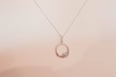 Elmas Mücevherler ve Moda Mücevherleri