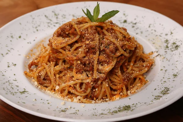 Lekker Smakelijke Klassieke Italiaanse Pasta Met Een Heerlijke Saus — Stockfoto
