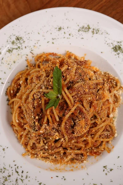 Sabroso Apetitoso Clásico Pasta Italiana Con Una Deliciosa Salsa — Foto de Stock