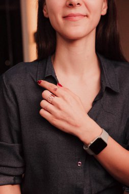 Elmas Mücevherler ve Moda Mücevherleri