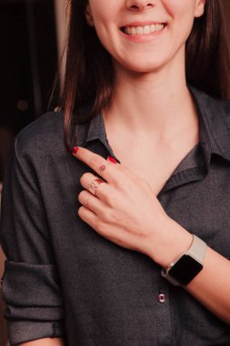 Elmas Mücevherler ve Moda Mücevherleri