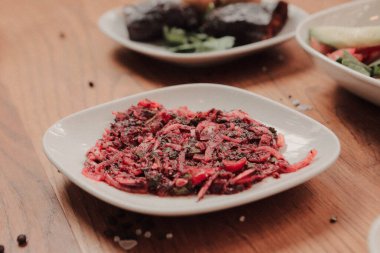 Geleneksel Türk ve Yunan yemek meze masası