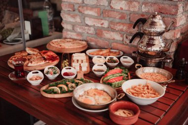 zengin ve leziz Türk Kahvaltı