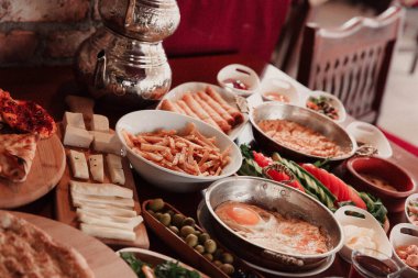 zengin ve leziz Türk Kahvaltı