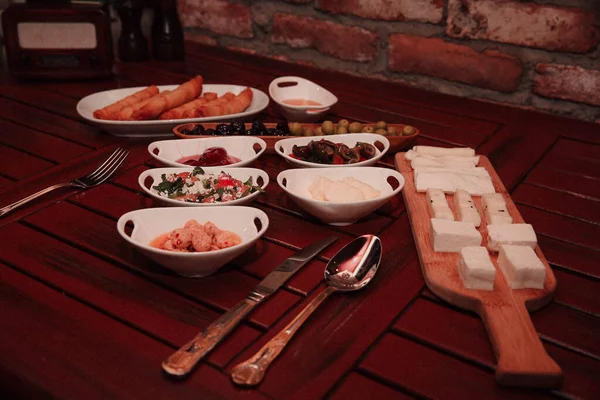 zengin ve leziz Türk Kahvaltı