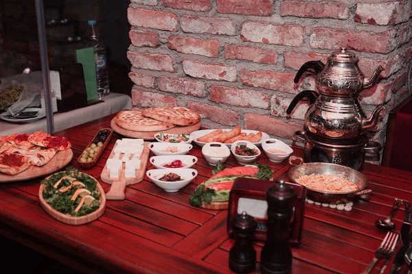 zengin ve leziz Türk Kahvaltı