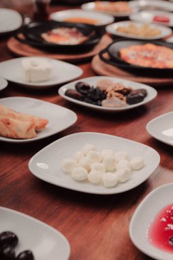 zengin ve leziz Türk Kahvaltı