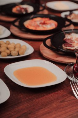 zengin ve leziz Türk Kahvaltı