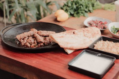 Türk ve Arap Geleneksel Ramazan Kebabı