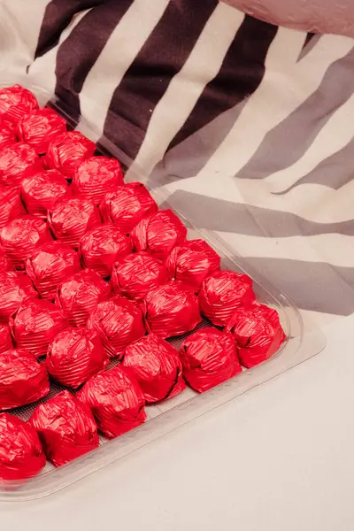 bir sürü değişik çikolatalı pralin