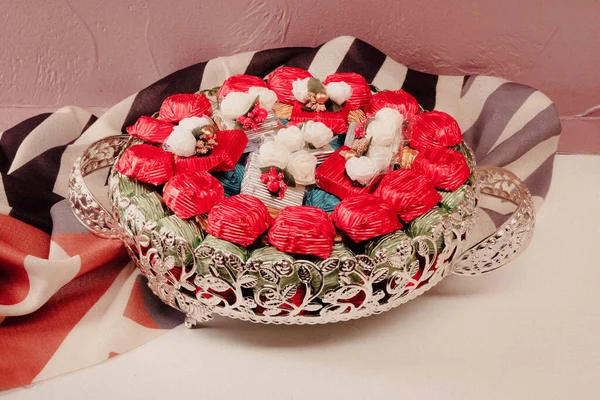 bir sürü değişik çikolatalı pralin