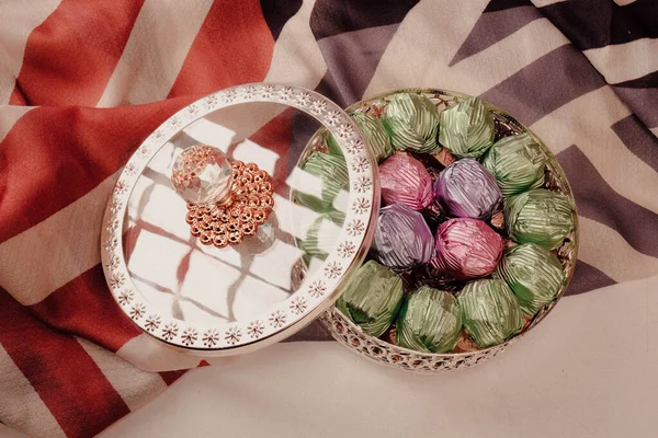 bir sürü değişik çikolatalı pralin