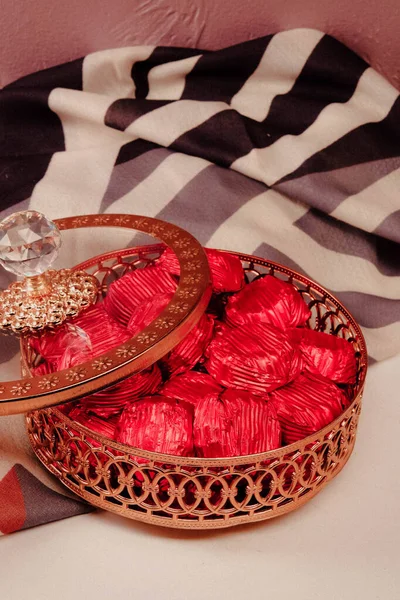 bir sürü değişik çikolatalı pralin