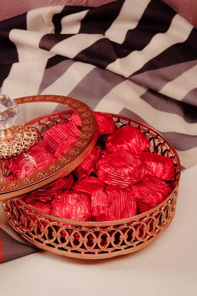 bir sürü değişik çikolatalı pralin