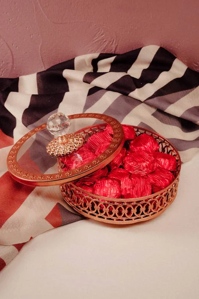 bir sürü değişik çikolatalı pralin