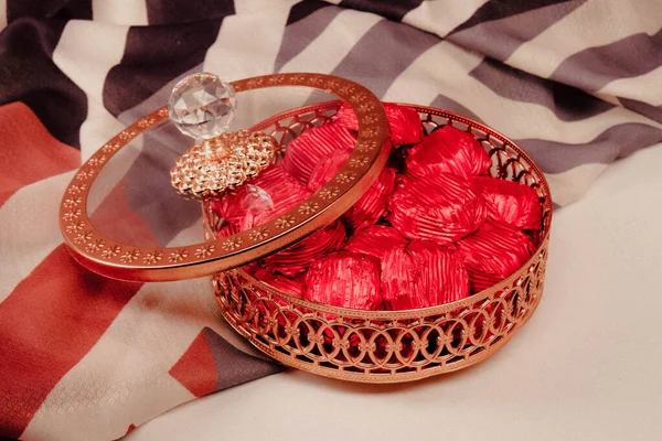 bir sürü değişik çikolatalı pralin