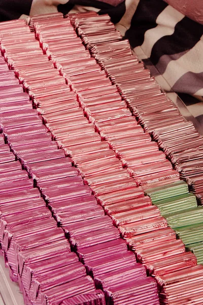 bir sürü değişik çikolatalı pralin