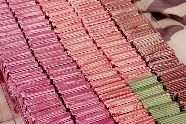 bir sürü değişik çikolatalı pralin