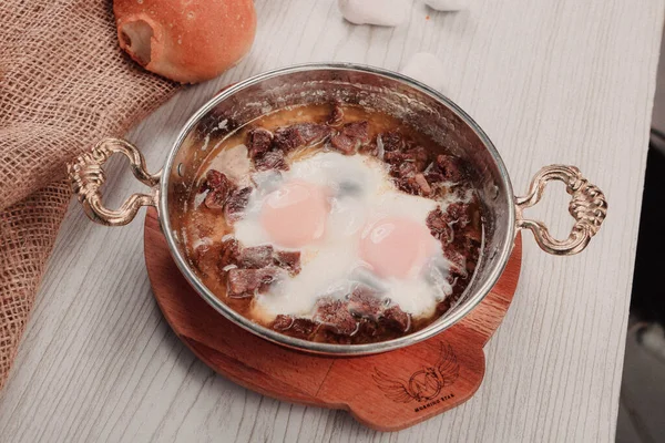 zengin ve leziz Türk Kahvaltı