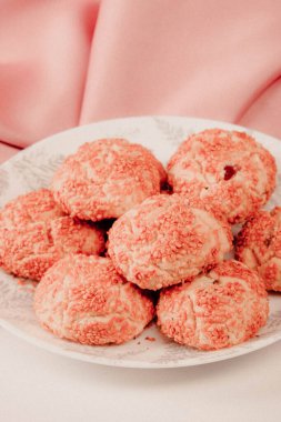 Koyu çikolata parçaları ile tanımlama