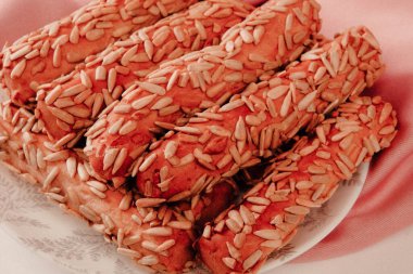 Koyu çikolata parçaları ile tanımlama