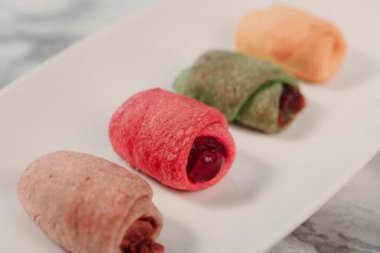 Koyu çikolata parçaları ile tanımlama