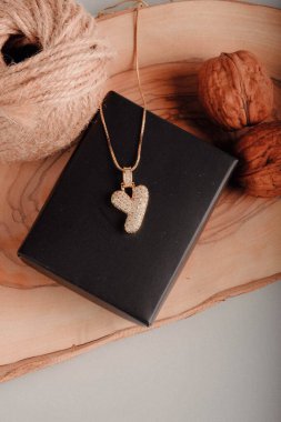 Mücevher ve Moda Mücevherleri