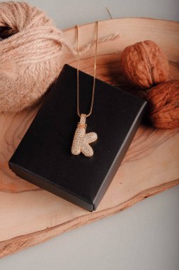 Mücevher ve Moda Mücevherleri