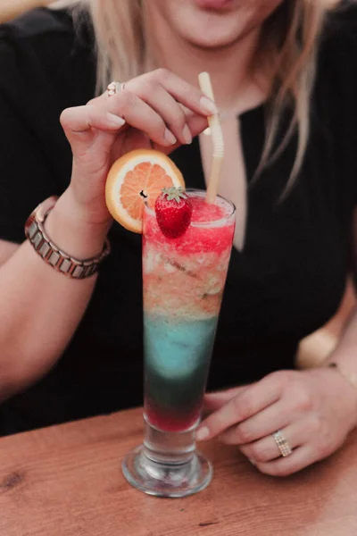 Alcohol Cocktail Drink Table Restaurant — Stock Photo, Image