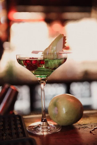 Cocktail Alcolico Tavola Ristorante — Foto Stock