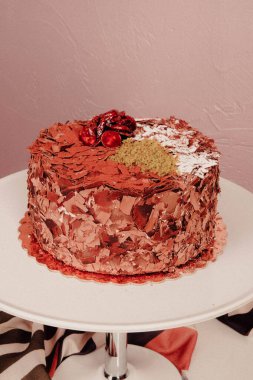 Masada lezzetli bir pasta var.