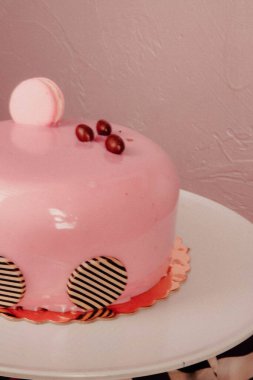 Masada lezzetli bir pasta var.