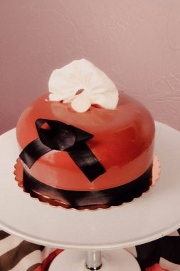 Masada lezzetli bir pasta var.