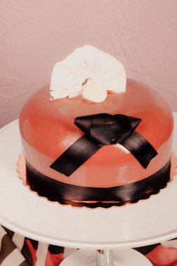 Masada lezzetli bir pasta var.