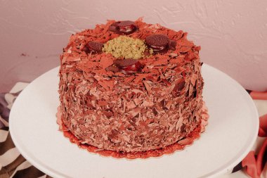 Masada lezzetli bir pasta var.