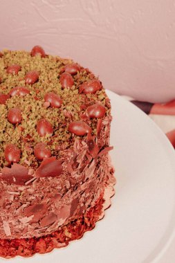 Masada lezzetli bir pasta var.