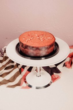 Masada lezzetli bir pasta var.