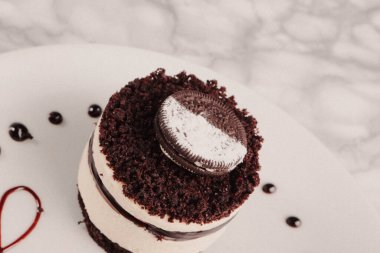 Masada lezzetli bir pasta var.