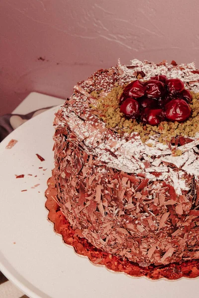 Masada lezzetli bir pasta var.