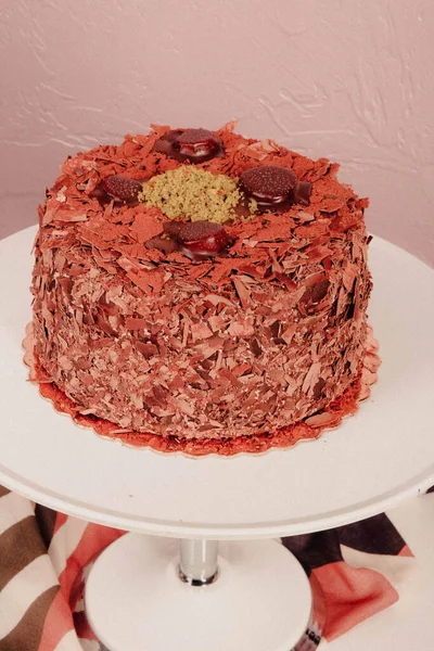 Tafel Mit Leckerem Kuchen Auf Dem Tisch — Stockfoto